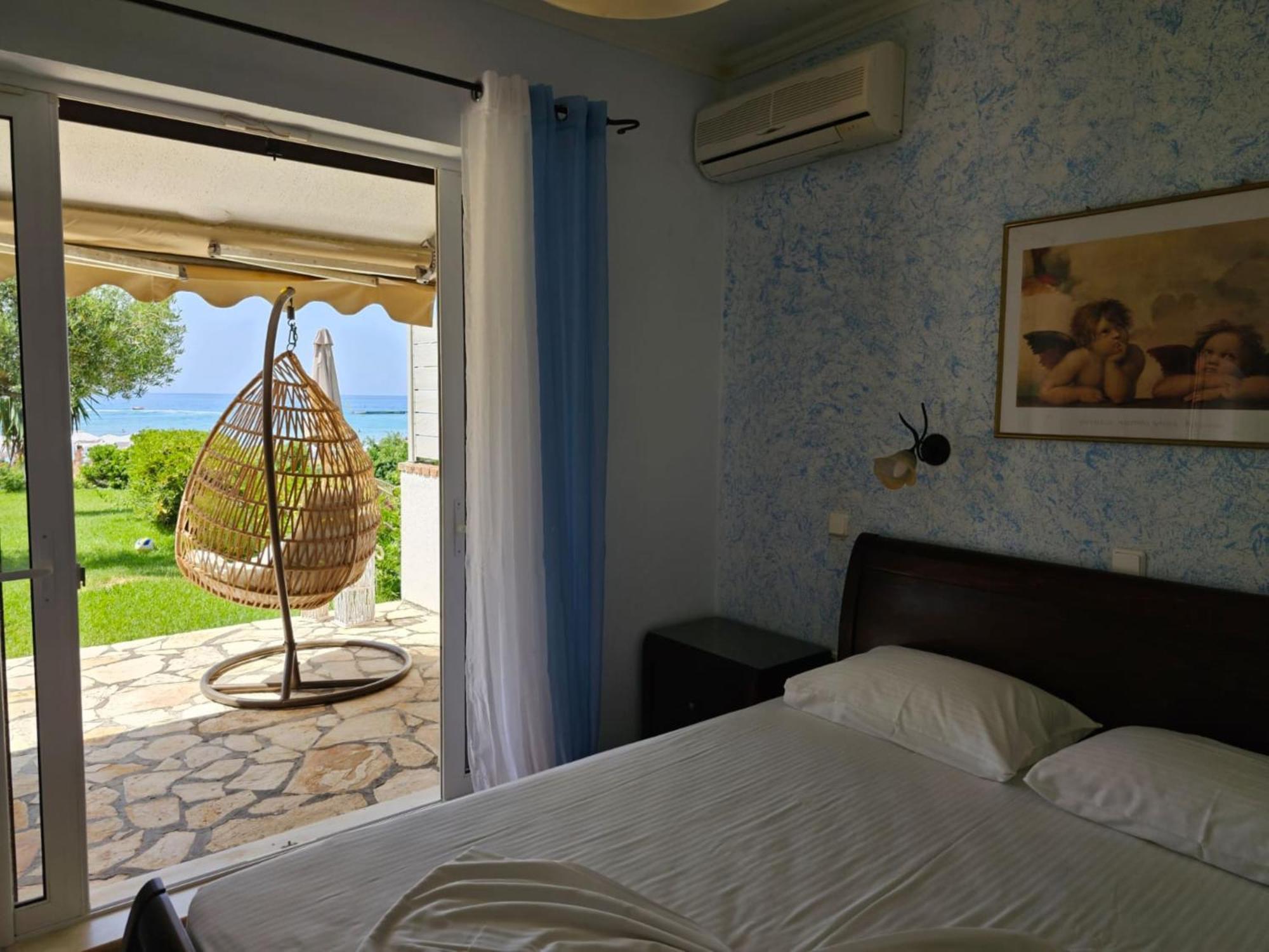Glyfada Beachfront Apartment A3G Ngoại thất bức ảnh