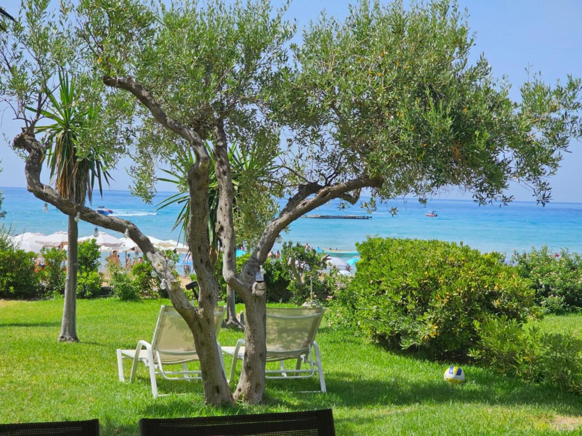 Glyfada Beachfront Apartment A3G Ngoại thất bức ảnh